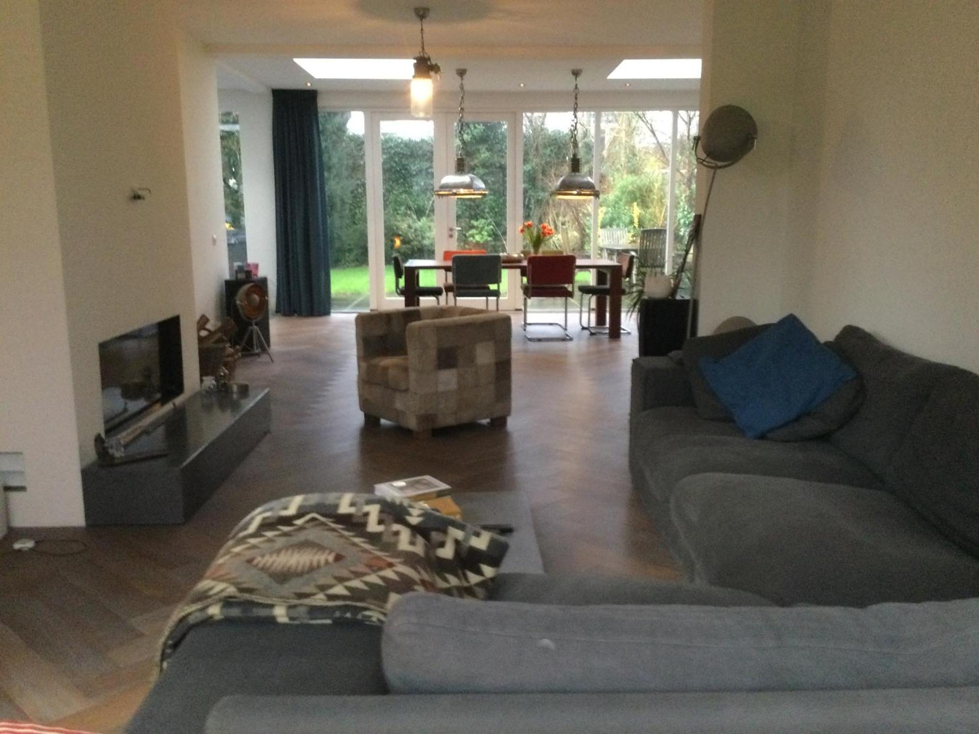 Villa Cosy Central Incl Jacuzzi Near Trainstation, Beach And City Heemstede Exteriör bild